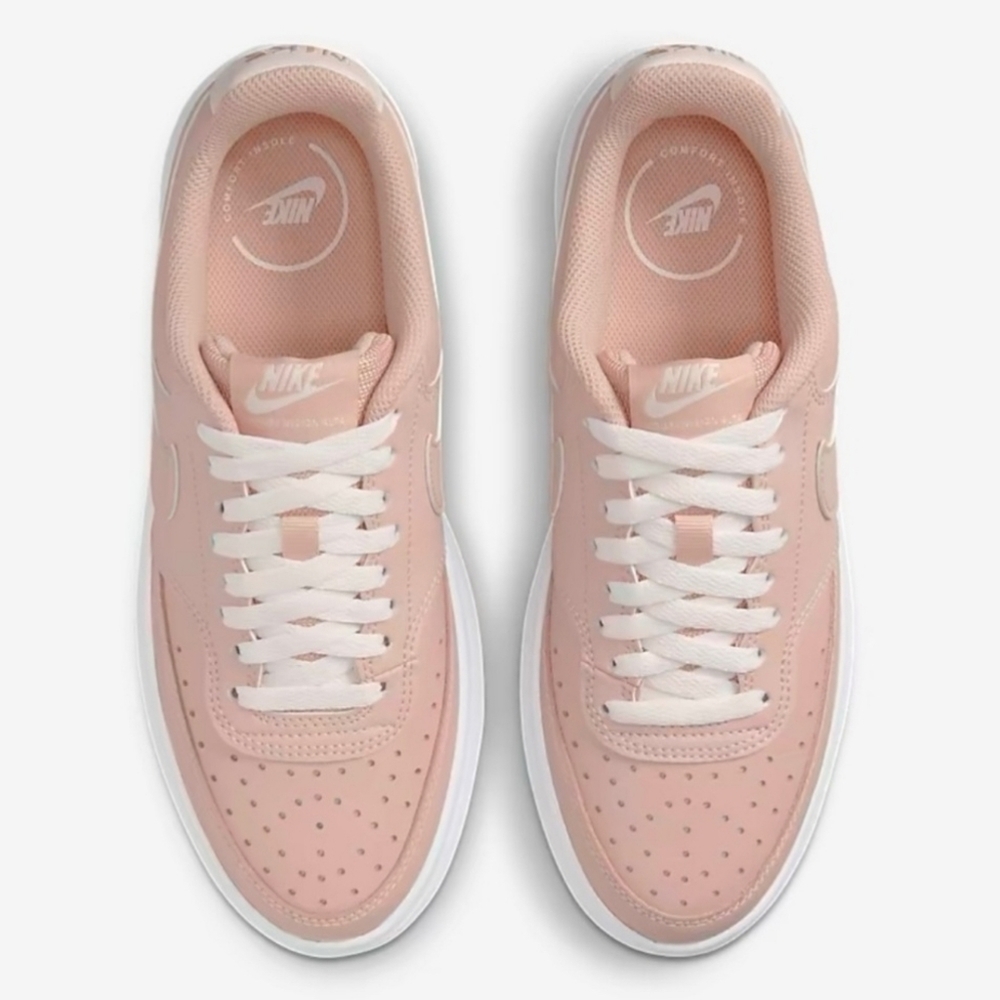 Nike Women's Athletic Shoes in Pink and White - Picture 5 of 10